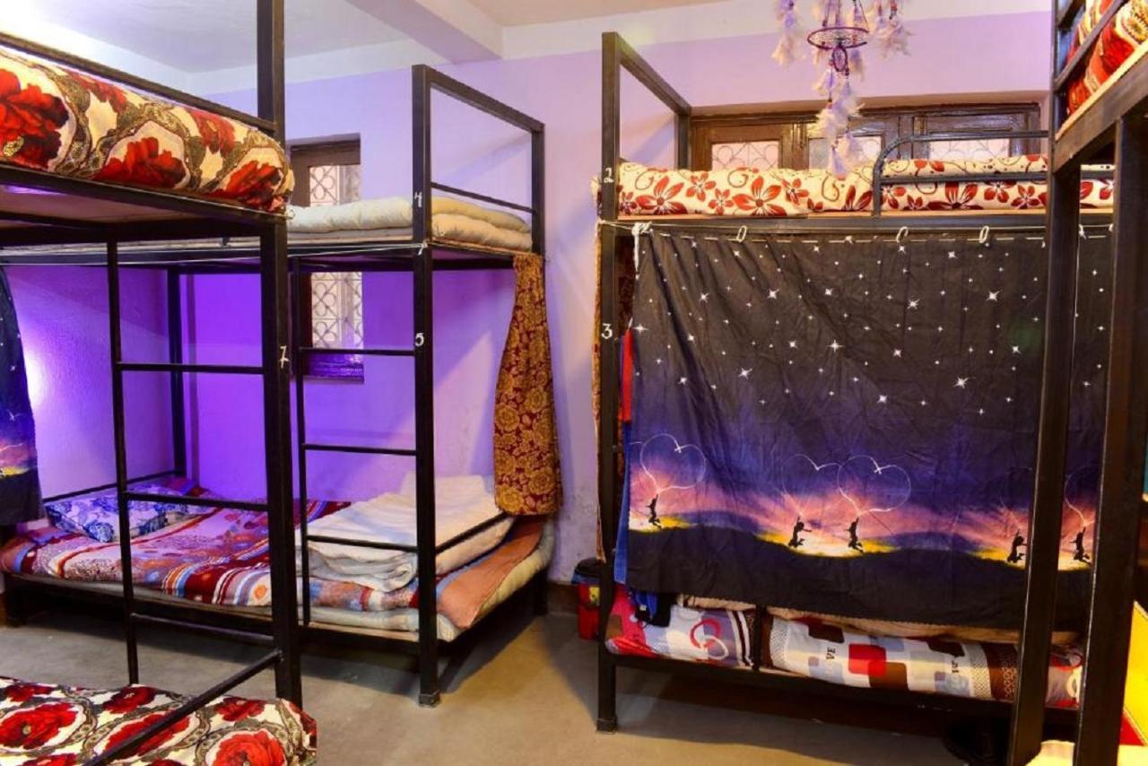 Bett im gemischten Schlafsaal mit 8 Betten